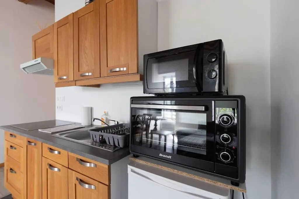 Ferienwohnung Le Sud - Proche Perouges Chalamont Apartment