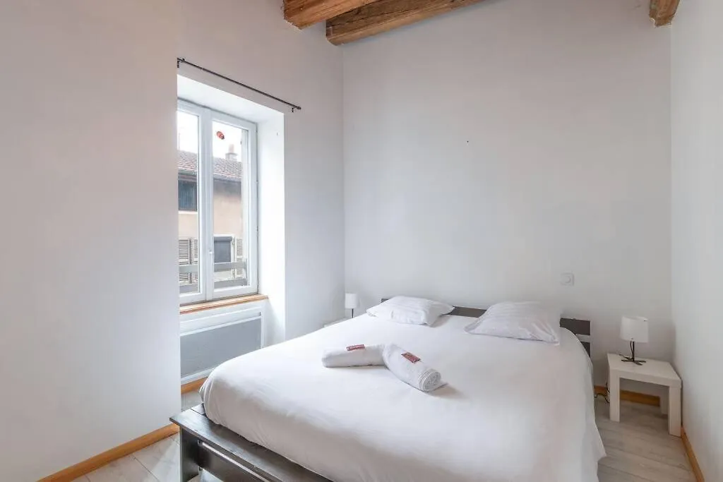 Ferienwohnung Le Sud - Proche Perouges Chalamont Frankreich
